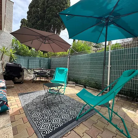 Malia 3 Etoiles Rez De Jardin Avec Extérieur